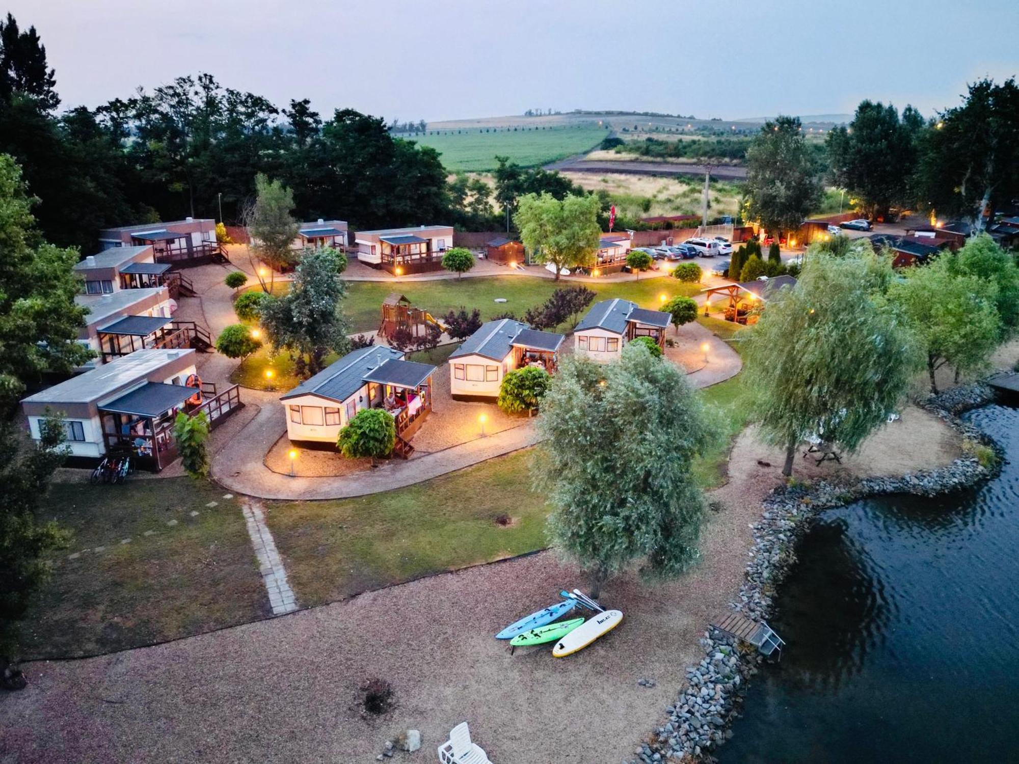 Panorama Garden Pasohlavky Villa ภายนอก รูปภาพ